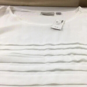 Avenue ladies blouse 22 /24